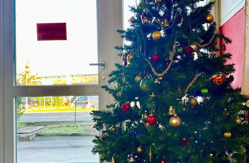 Praznični december