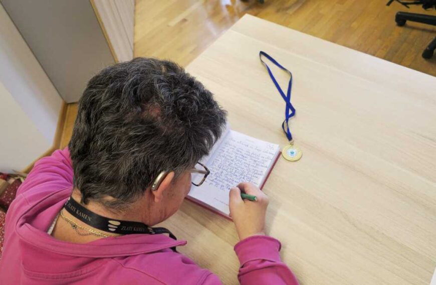 Petki na Občini Sežana